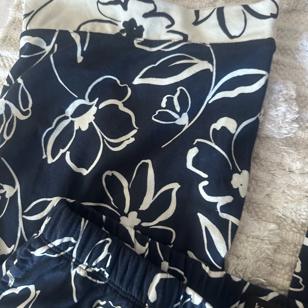 Kate Spade Floral Blue and White Pajama Set - Picture 3 of 6